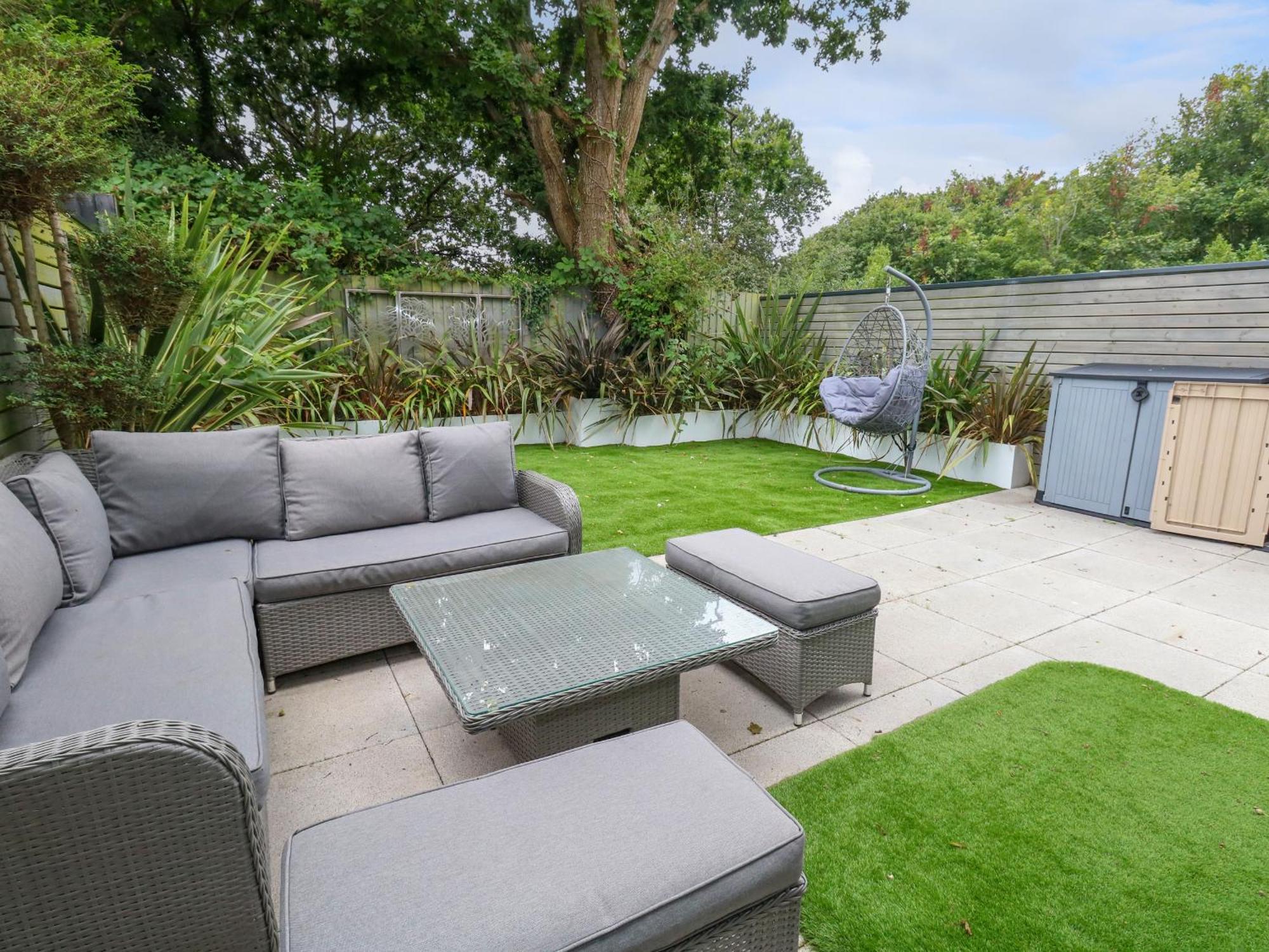 66A Danecourt Road Villa Poole Eksteriør billede
