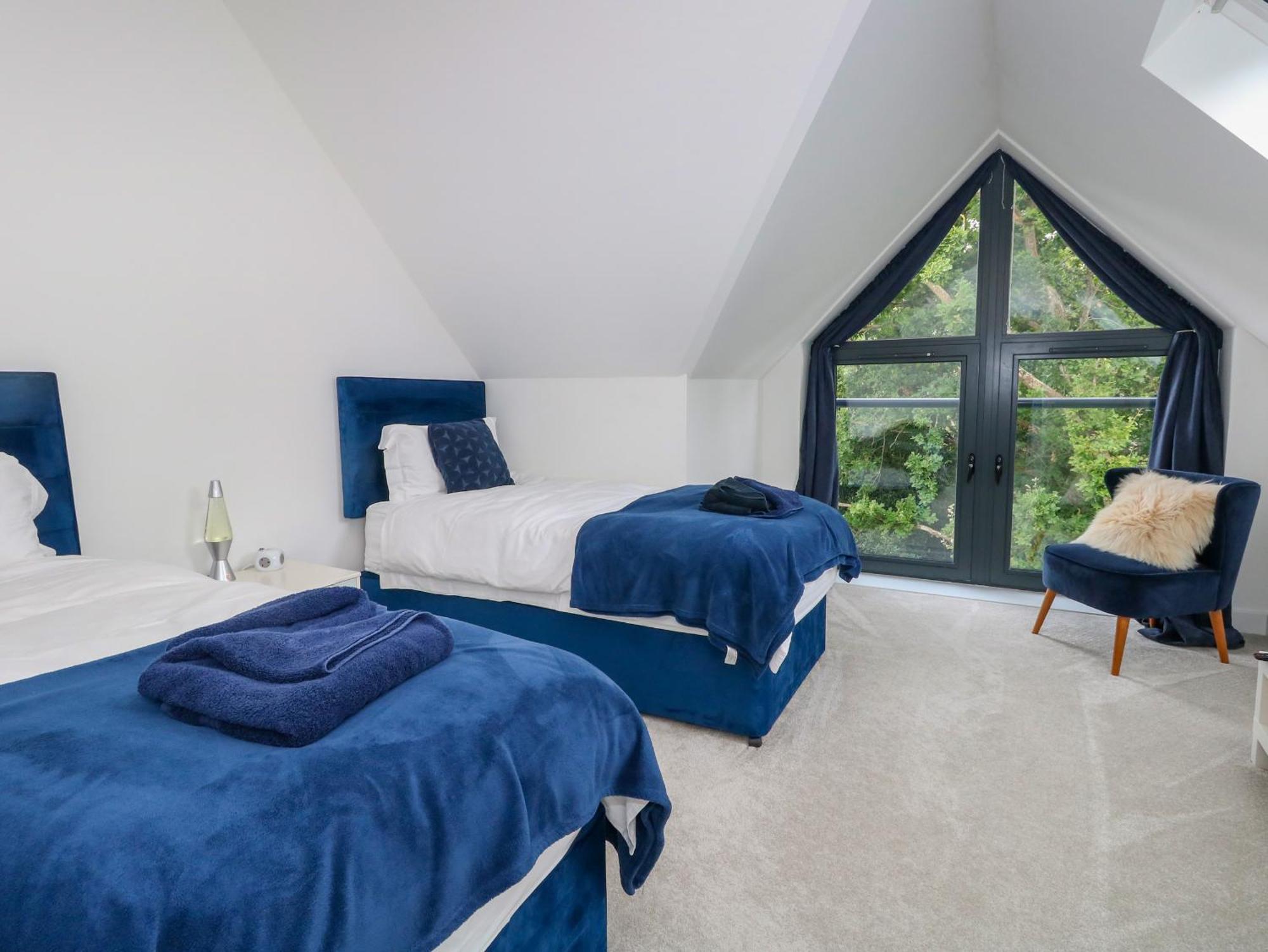 66A Danecourt Road Villa Poole Eksteriør billede