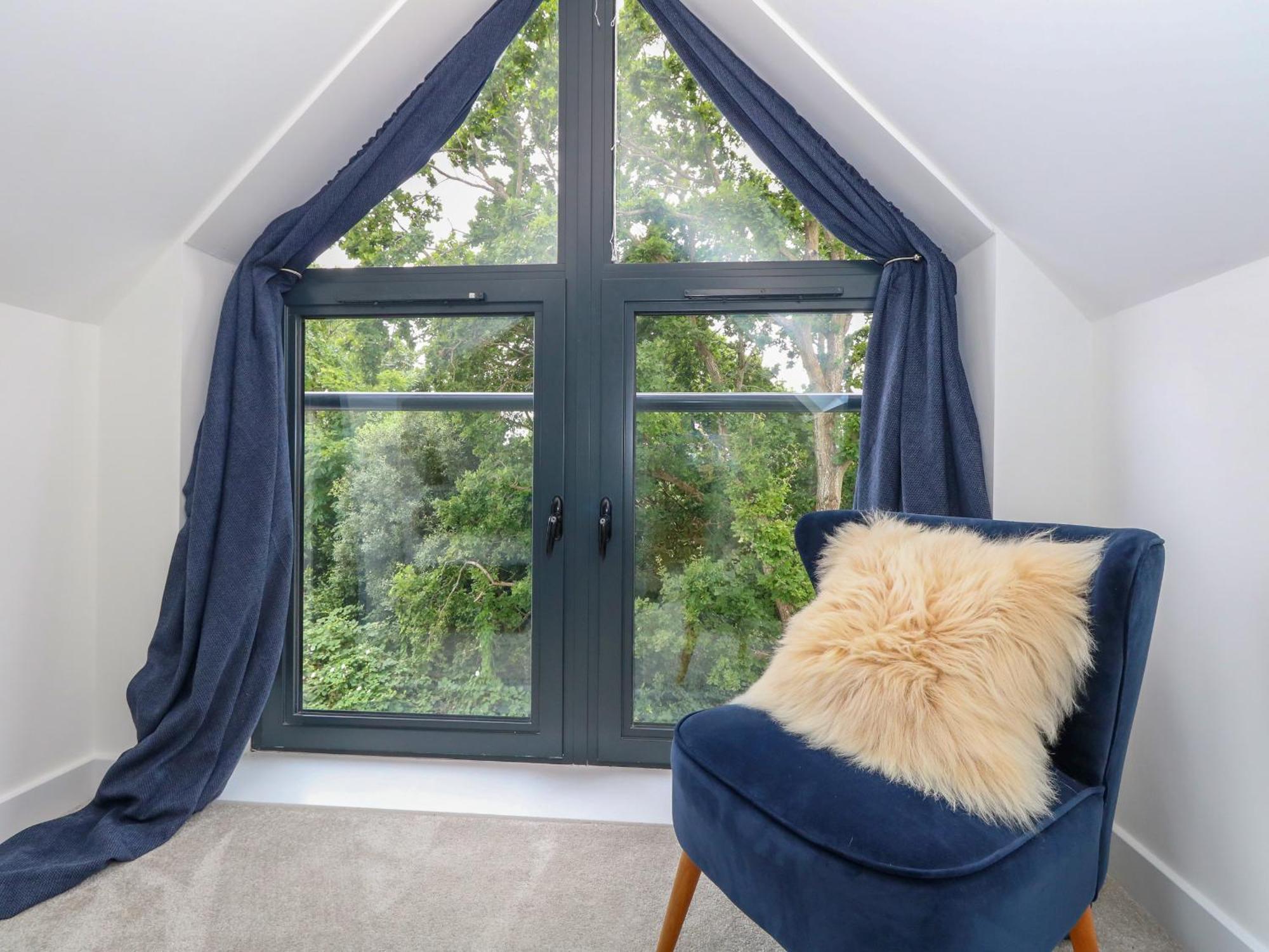 66A Danecourt Road Villa Poole Eksteriør billede