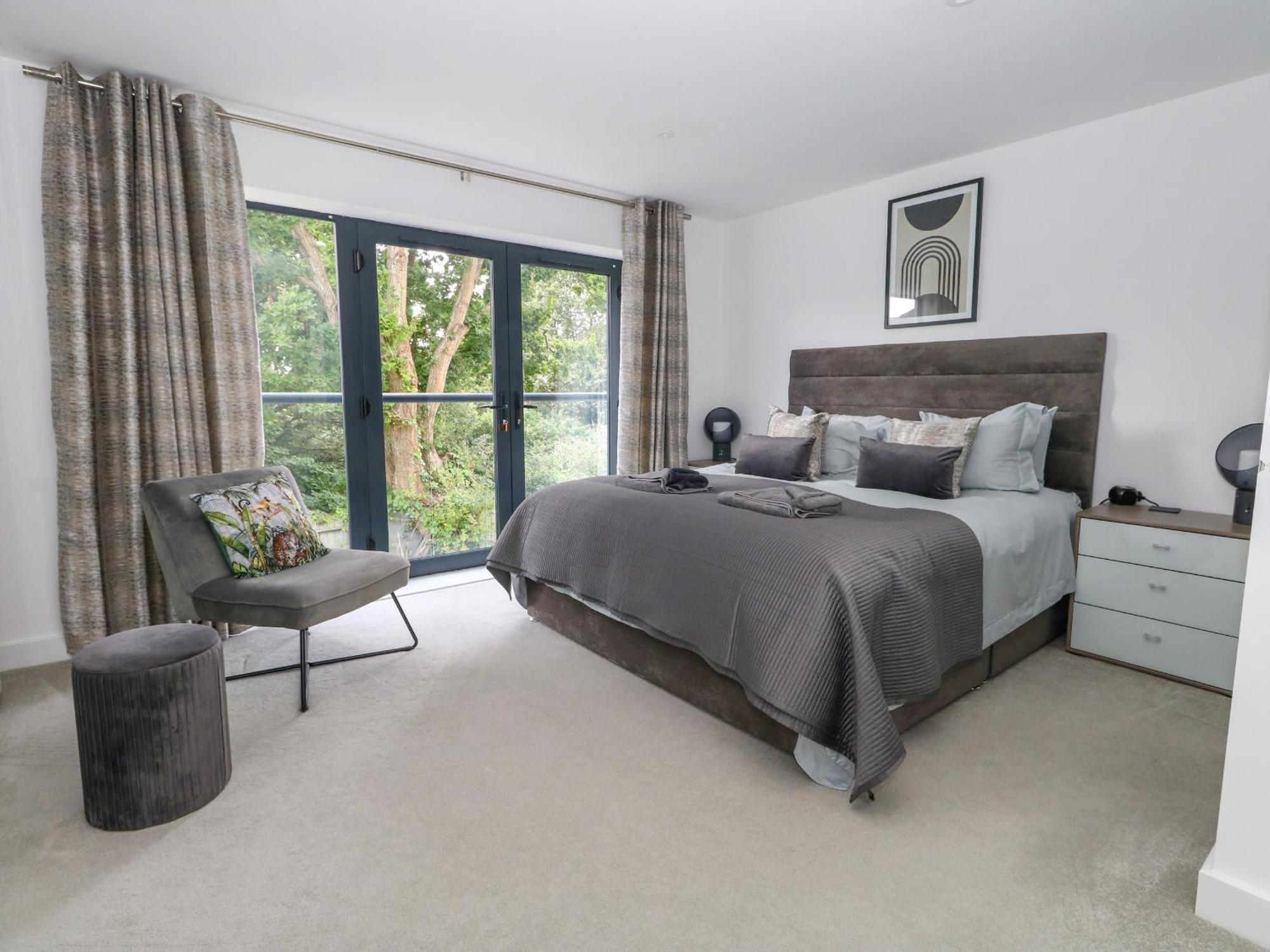 66A Danecourt Road Villa Poole Eksteriør billede